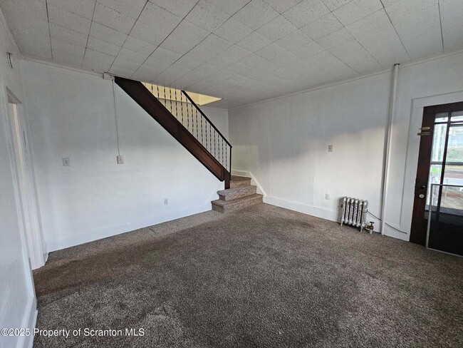 Building Photo - 423 E Lackawanna Ave
