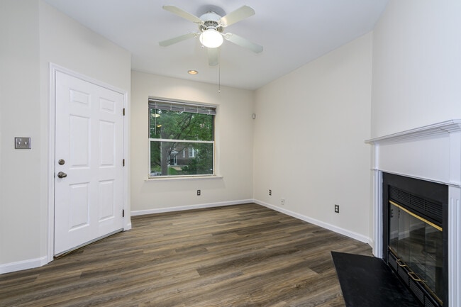 Photo - 5932 McPherson Ave Unit 2nd Floor