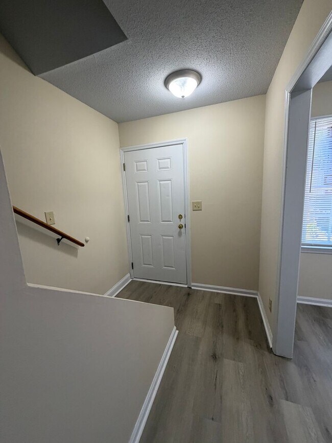 Photo - Exclusively Offered by Muse Realty, LLC
