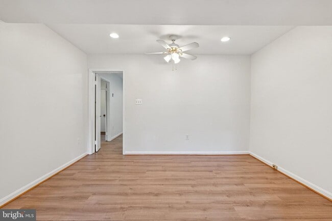 Photo - 3881 Persimmon Cir