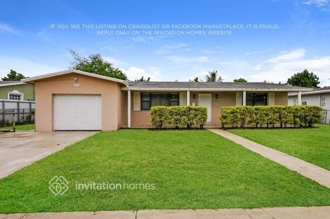 Building Photo - 2231 SW 67th Way Rental