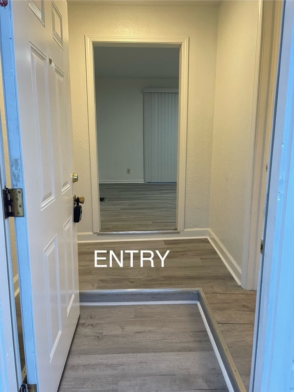 Photo - 2140 Crystal St