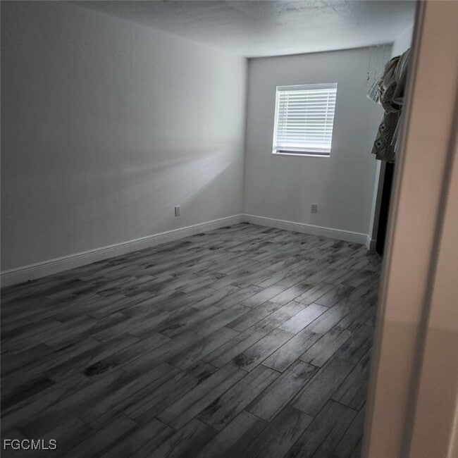 Building Photo - 10022 Oxfordshire Ln SW Unit 106 Rental