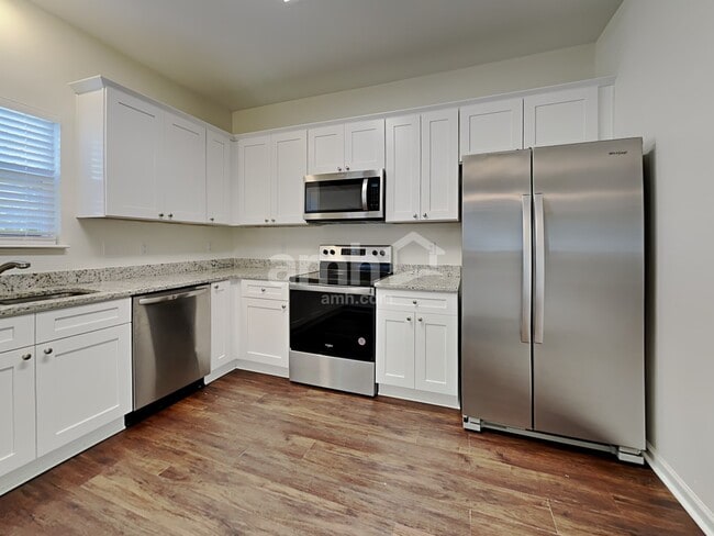 Photo - 4210 Lindsey Ln