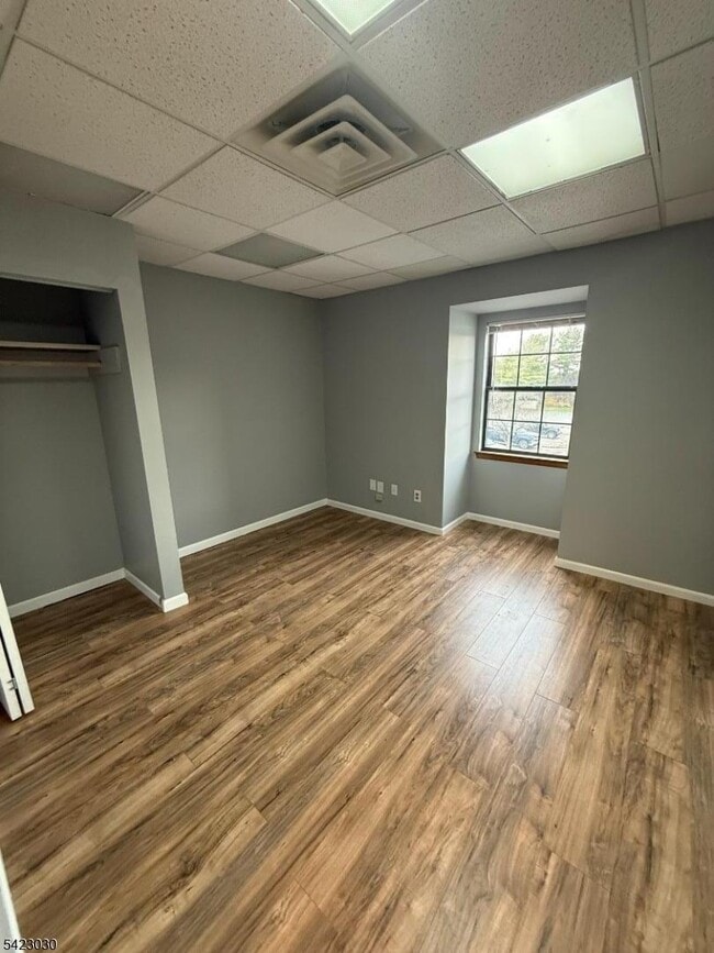 Photo - 350 S Sparta Ave Unidad B4