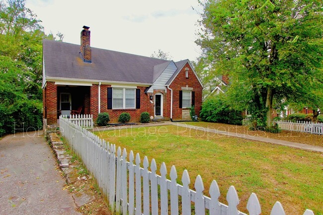 Photo - 924 Burchwood Ave