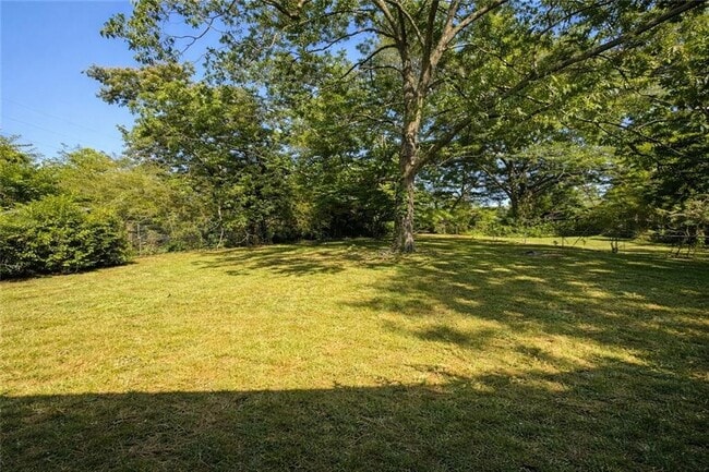 Photo - 7230 Mockingbird Trail