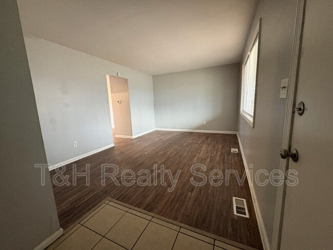 Photo - 10204 Catalina Dr