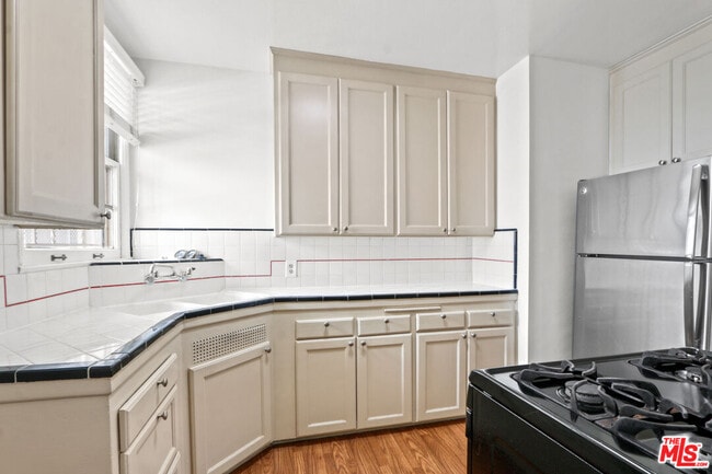 Photo - 1525 S Beverly Dr