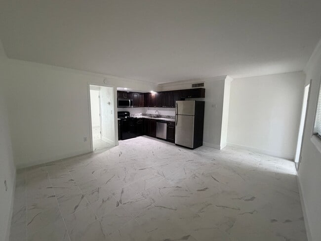 Sunpointe Apartments