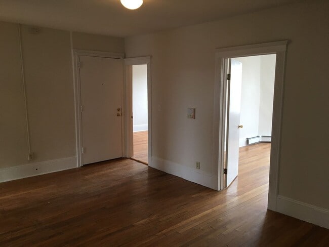 Photo - 1668 Commonwealth Ave