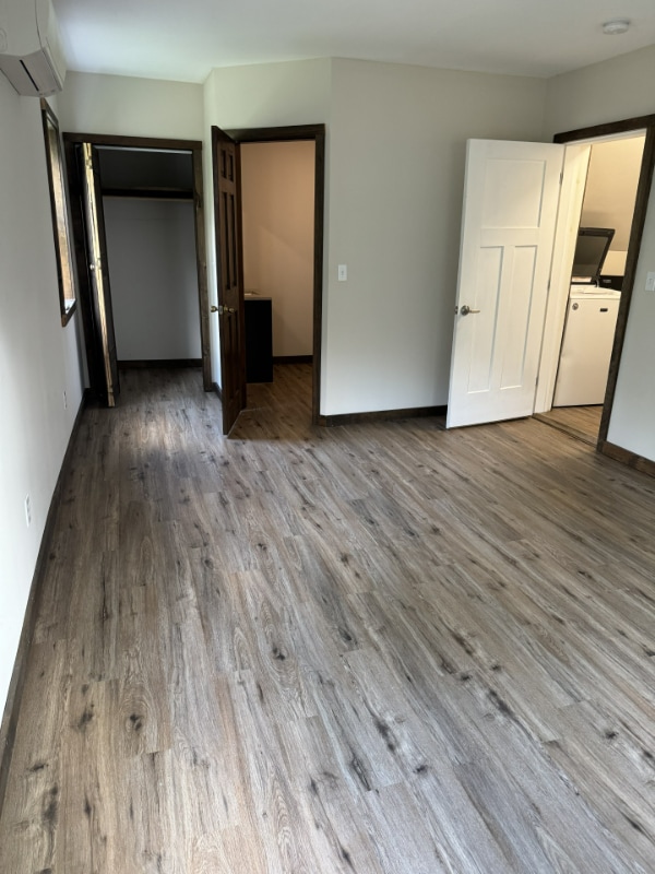 340 Granite Hill Rd Unit 4