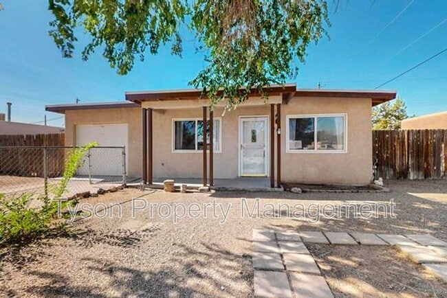 Building Photo - 5932 Avenida La Barranca NW Rental