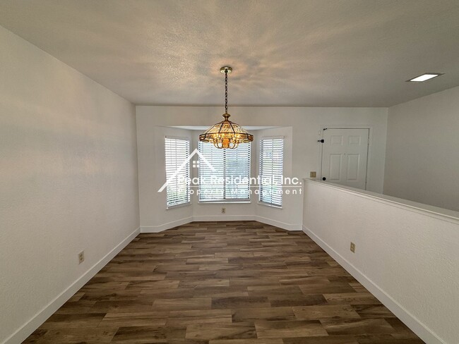 Photo - Wonderful Orangevale 4bd/2ba Home with 2 Car Garage!