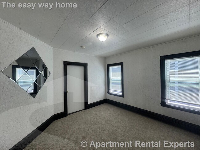 Photo - 53 Hinckley St Unit #2