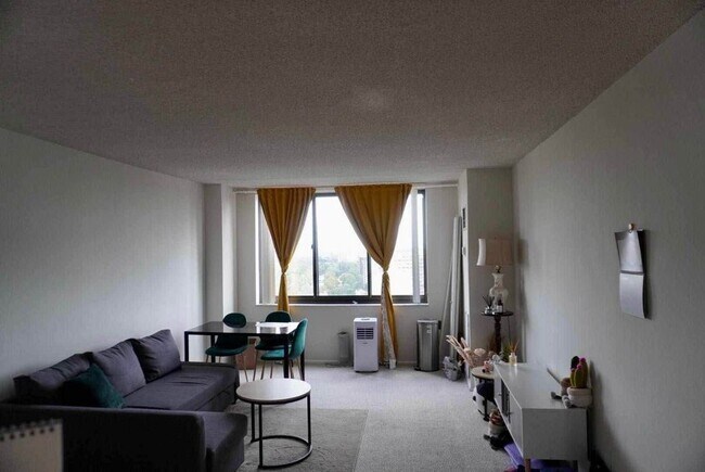 Photo - 5500 Holmes Run Pky Condo Unit Place One 1513