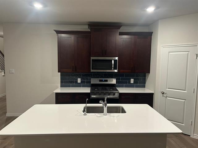 Photo - 1800 Bleriot Ct