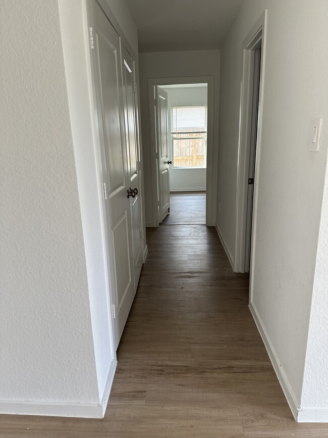 Photo - 1558 San Sebastien Dr