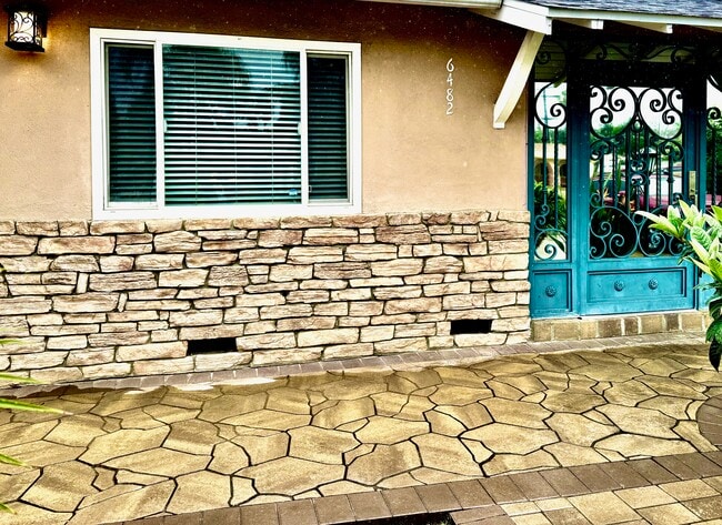 Photo - 6482 Adair Ave