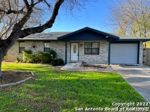 Building Photo - 326 Elm Dr
