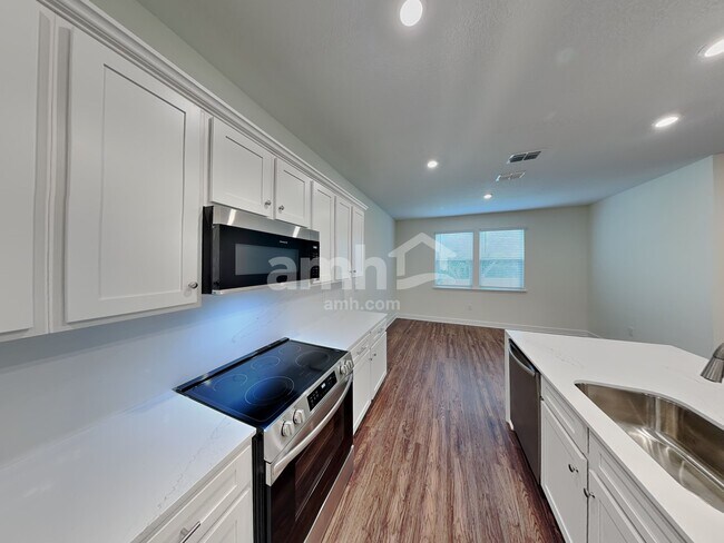 Photo - 8543 Belfort Lndg Dr