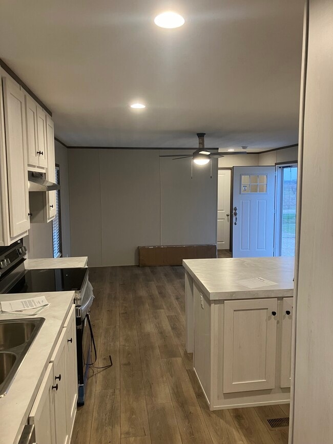 Photo - 1119 Grubbs Rd