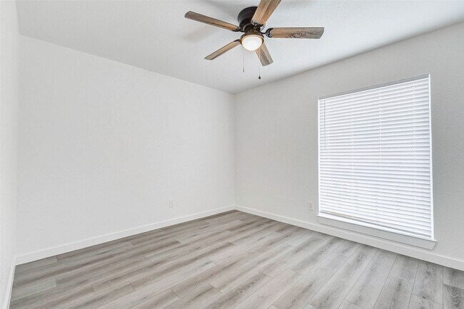 Photo - 1701 Johanna Dr Unit True