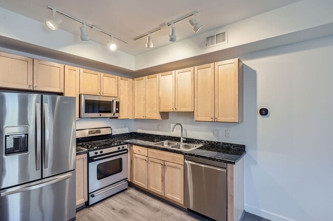 Photo - 3220 Foundry Pl