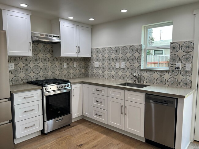 Photo - Midtown Ventura Charmer! Unidad 185 A S Santa Cruz St