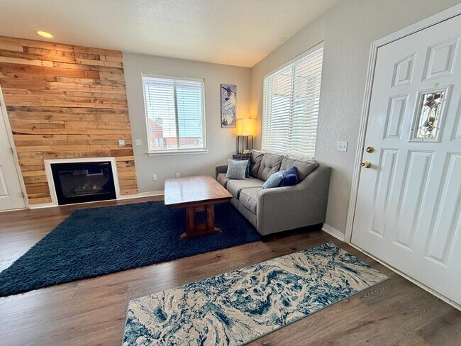 Photo - 106 Deer Trail Dr