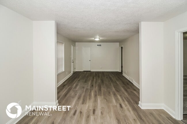 Photo - 3621 Mozelle St