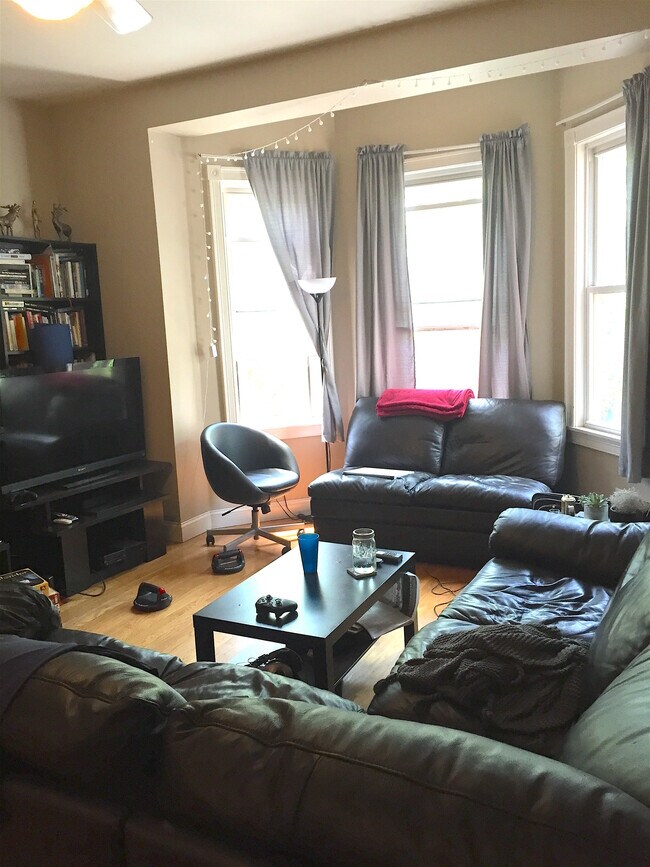 Photo - 63 Berkeley St Unidad PH