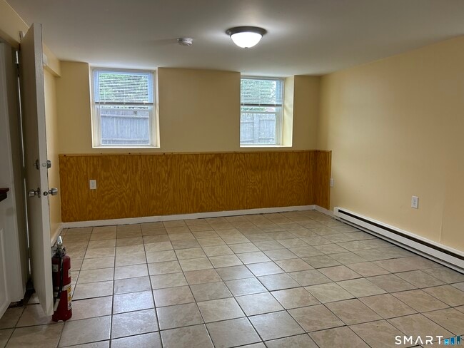 Photo - 27 Jay St Unit B