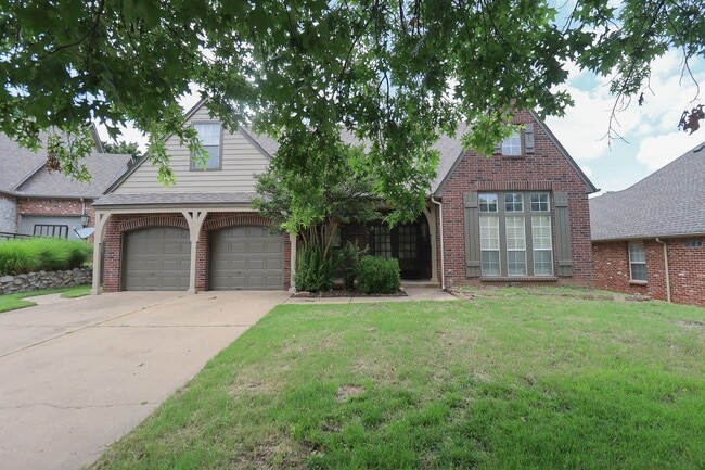 Photo - Huge, Gorgeous South Tulsa home ready for move in 05/15/2025
