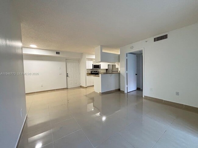 Photo - 420 S Park Rd Unit 2-103