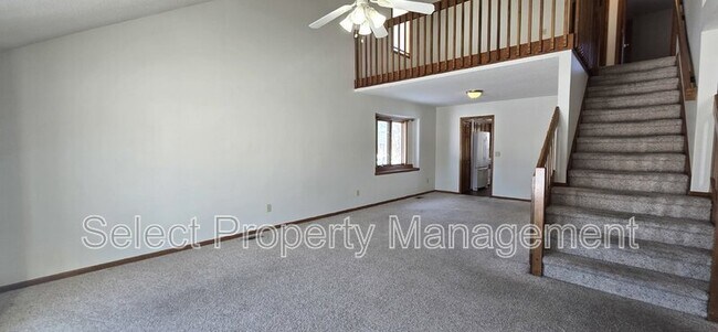 Photo - 3104 Walnut Run