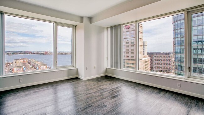 Photo - 505 Congress St Unidad PH2007