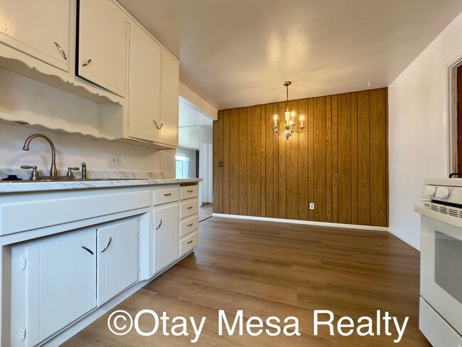 Photo - Charming 3-Bedroom Home with Expansive Outdoor Space