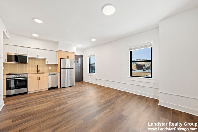 Photo - 1241 Chicago Ave