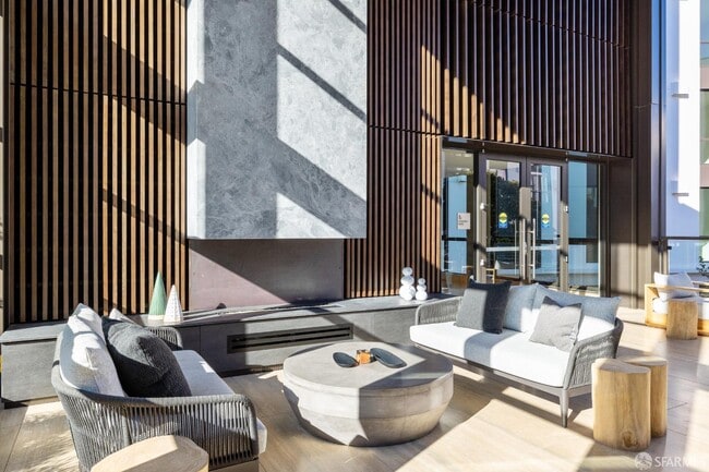 Photo - 1 Bristol Court