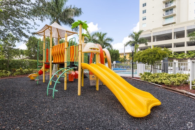 Gables 37 Grand