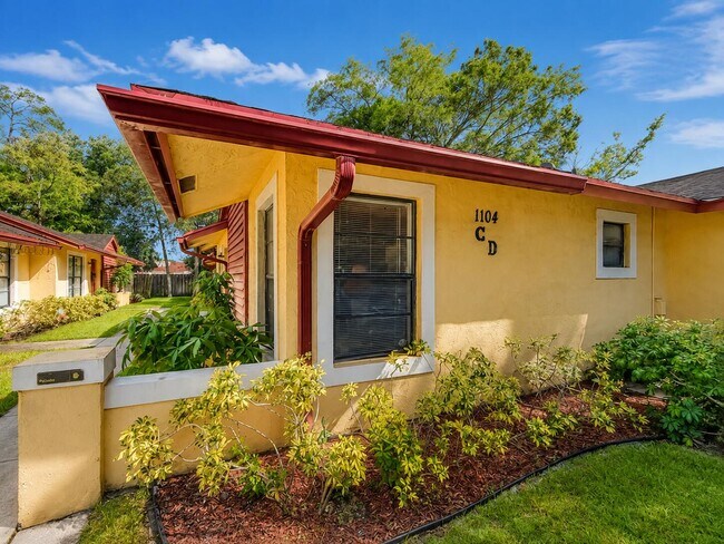 1104 Goldenrod Rd