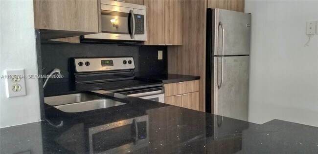 Photo - 11460 NW 42nd St Unit 11460