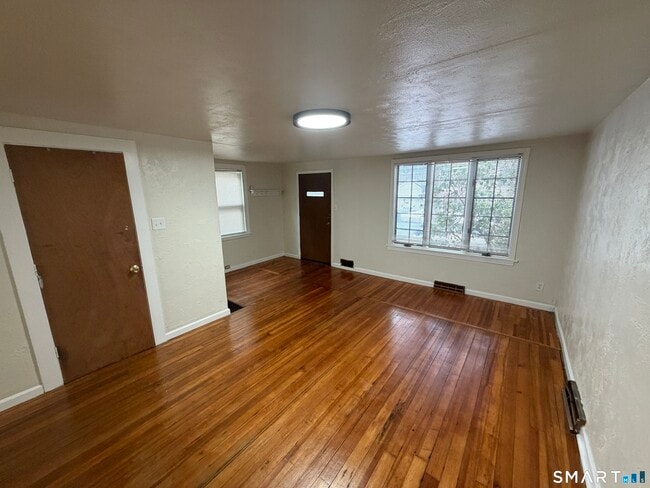 Photo - 43 Bigelow St