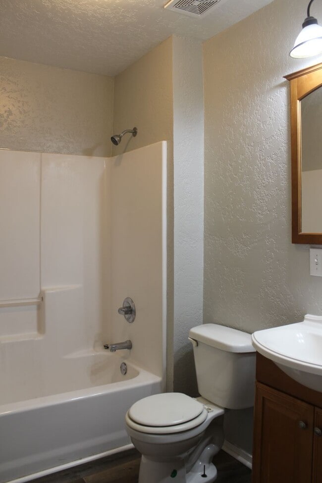 Photo - 1125 N Ollie St