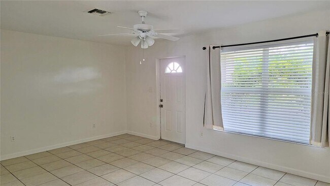 Photo - 6417 Flintlock St