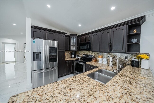 Photo - 17404 SW 142nd Pl