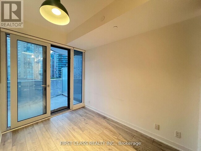 Photo - 15 Holmes Ave Unit 503