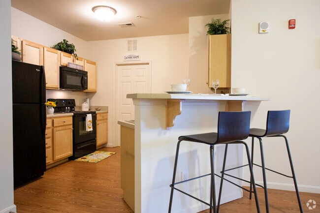 2 Bedroom, 2 Bath - Model