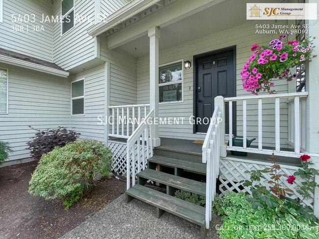 Photo - 5403 James Ave SE
